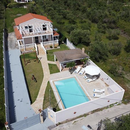Villa Anastasis Halikounas 외부 사진